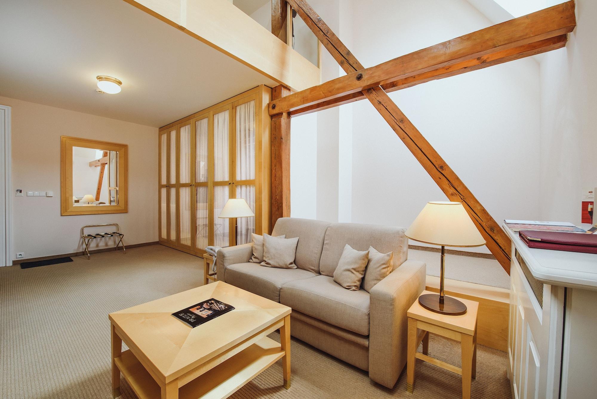 Ventana Hotel Πράγα Εξωτερικό φωτογραφία